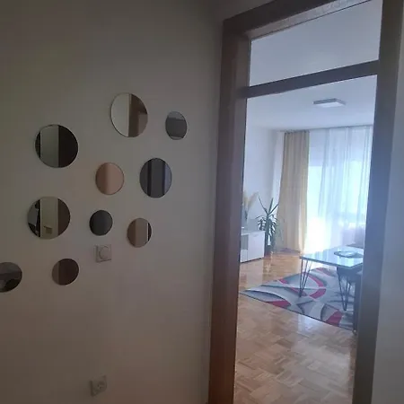 Stella Istocno Sarajevo شقة